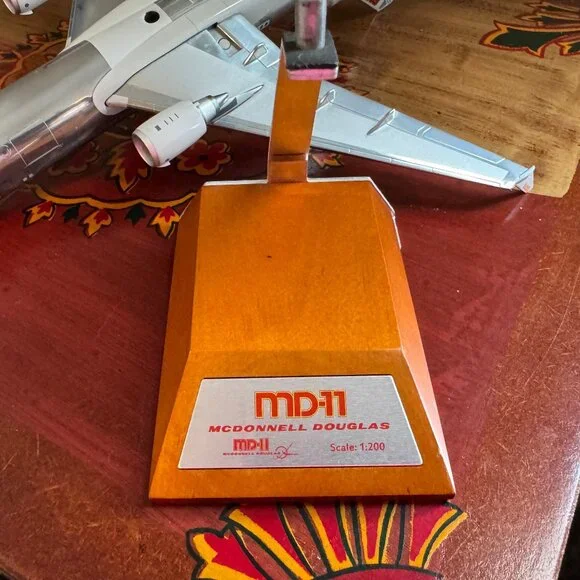 JC Wings McDonnell Douglas MD-11 N111MD Prototype 1/200